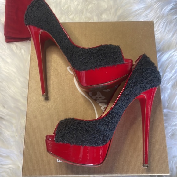 Christian Louboutin Cloth Heels - Picture 8 of 14